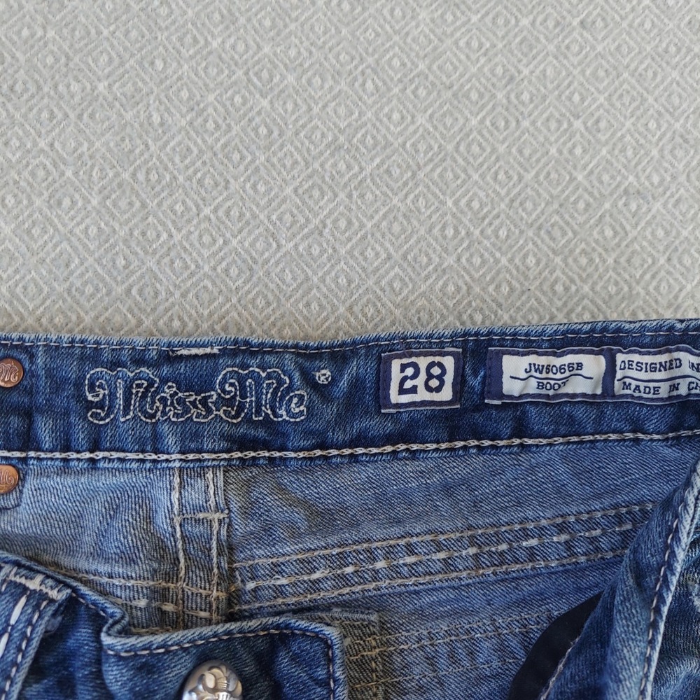 Miss Me Jeans Women 28 Blue JW6066B Bootcut Embellished Rhinestone Low Rise - Picture 2 of 6